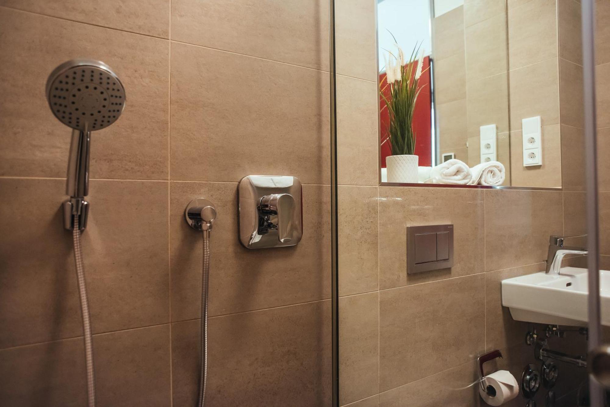 برلين The Rix Studios & Suites المظهر الخارجي الصورة